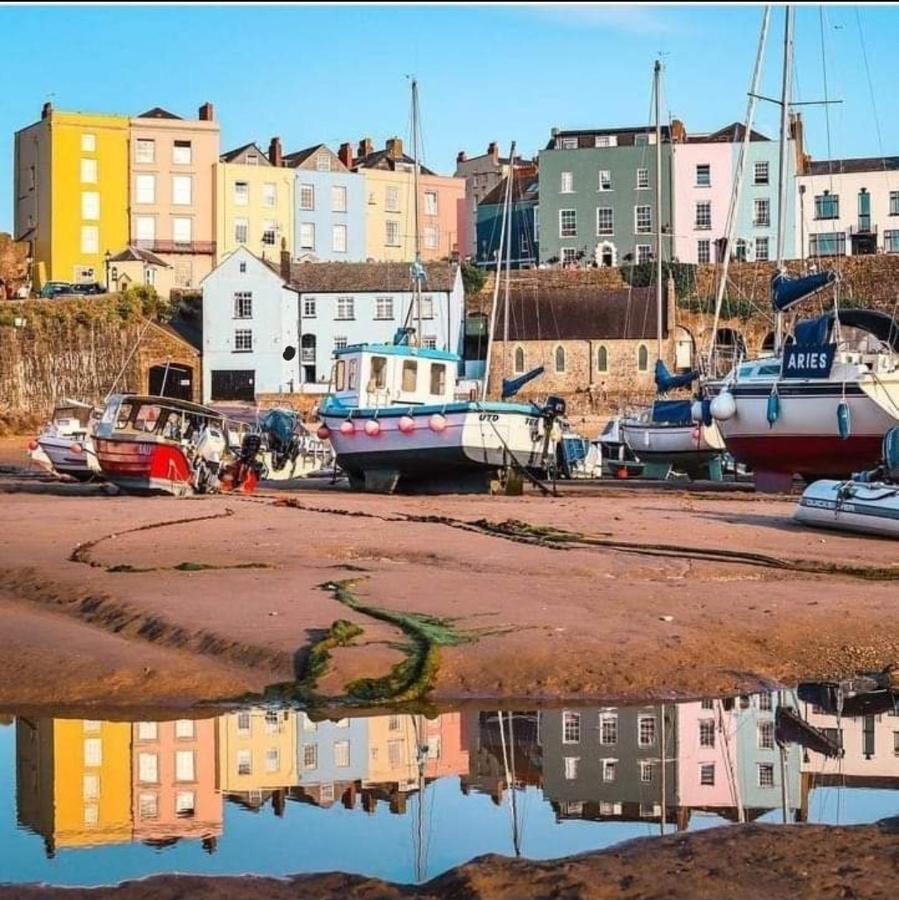 Sea Crest, Beautiful Home In Tenby With Sea Views Exterior foto