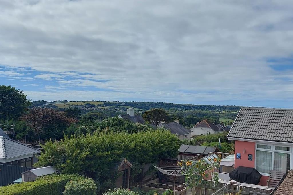 Sea Crest, Beautiful Home In Tenby With Sea Views Exterior foto